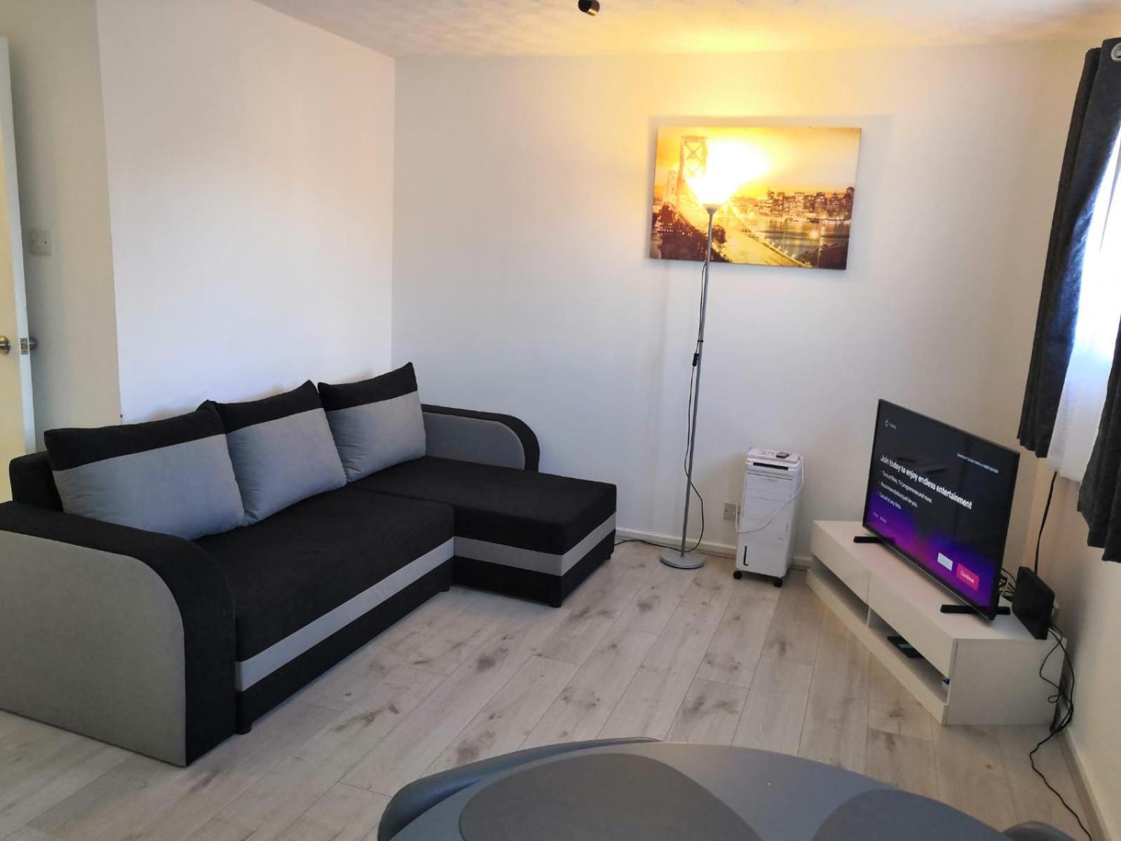 Delight Apartment, Close To Excel, London City Airport & O2! מראה חיצוני תמונה